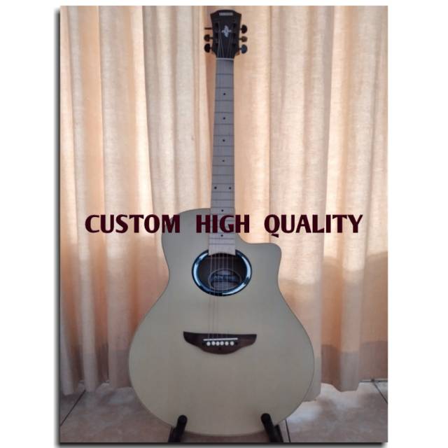 Gitar akustik elektrik YAMAHA APX 500i