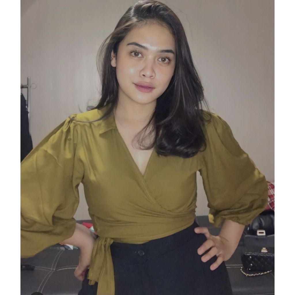 (BISA COD) DESITA CROP WRAP BLOUSE / BAJU KEMEJA ATASAN BLOUSE WANITA / OUTFIT SELEBGRAM VIRAL