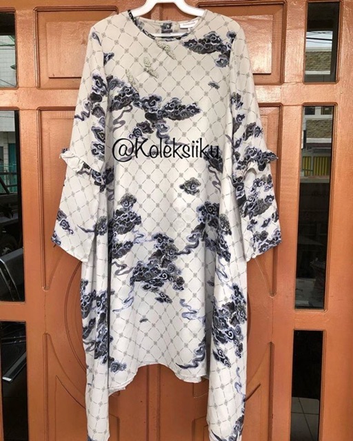 Preloved Genji Tunik Grey size S dan Navy size M ria miranda