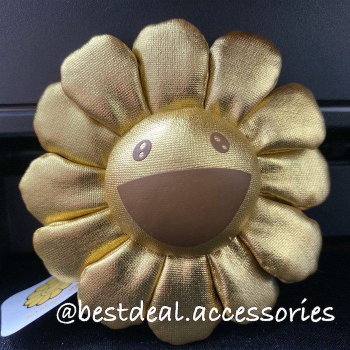 Takashi Murakami ComplexCon Flower Keychain Pin-Gold