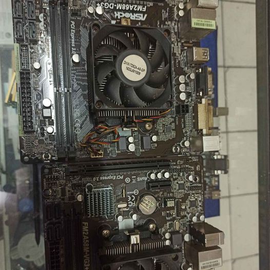 Paket mobo + Processor A6-7400 vga onboard Radeon R5