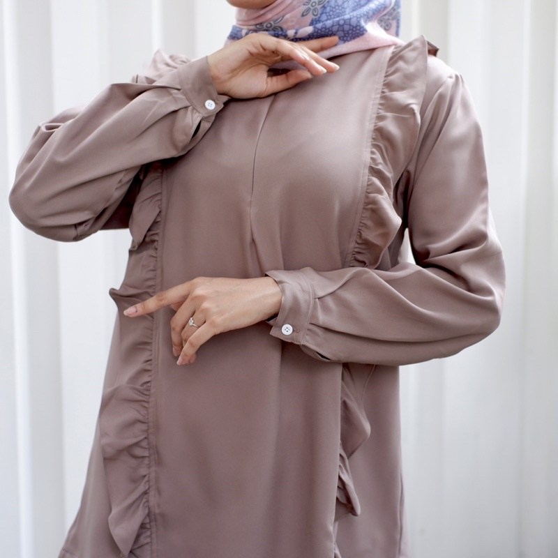 BLOUSE POLOA WANITA ATASAN POLOS WANITA MODEL RAFFLE