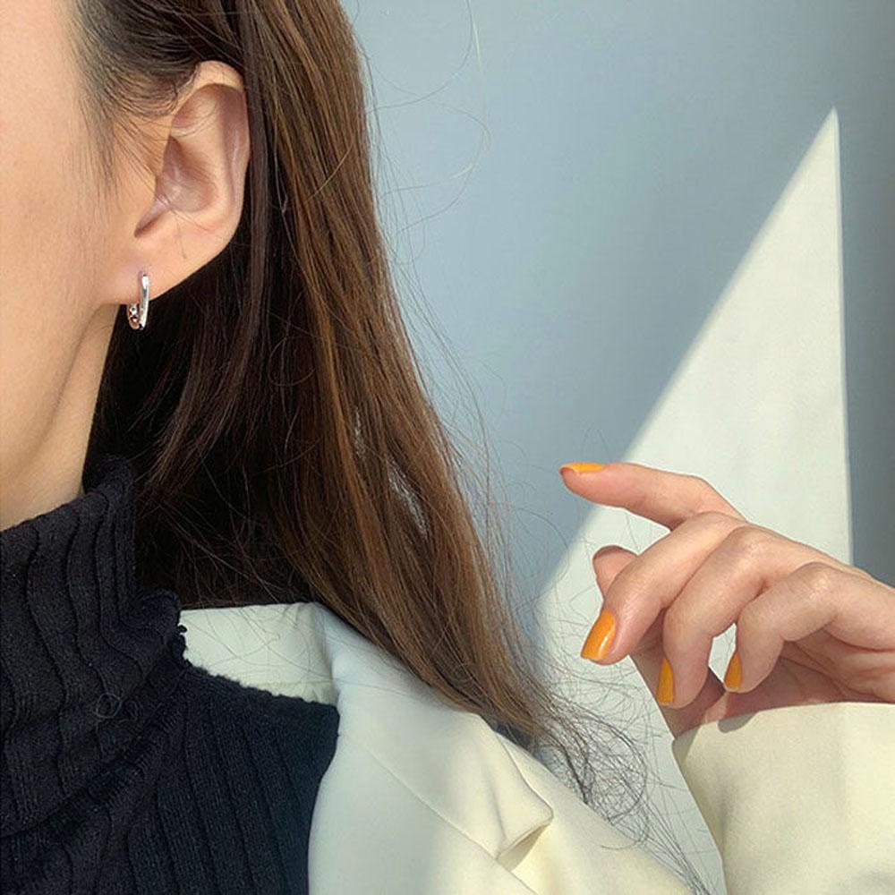 Anting Hoop Agustina Minimalis Sederhana Aksesoris Pesta Wanita Pria Bentuk U Klip Telinga Berlapis Perak