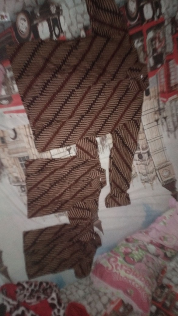 Batik Couple Keluarga Sania Ruffle Ori Ndoro Jowi Dnt Motif Rampel Coklat