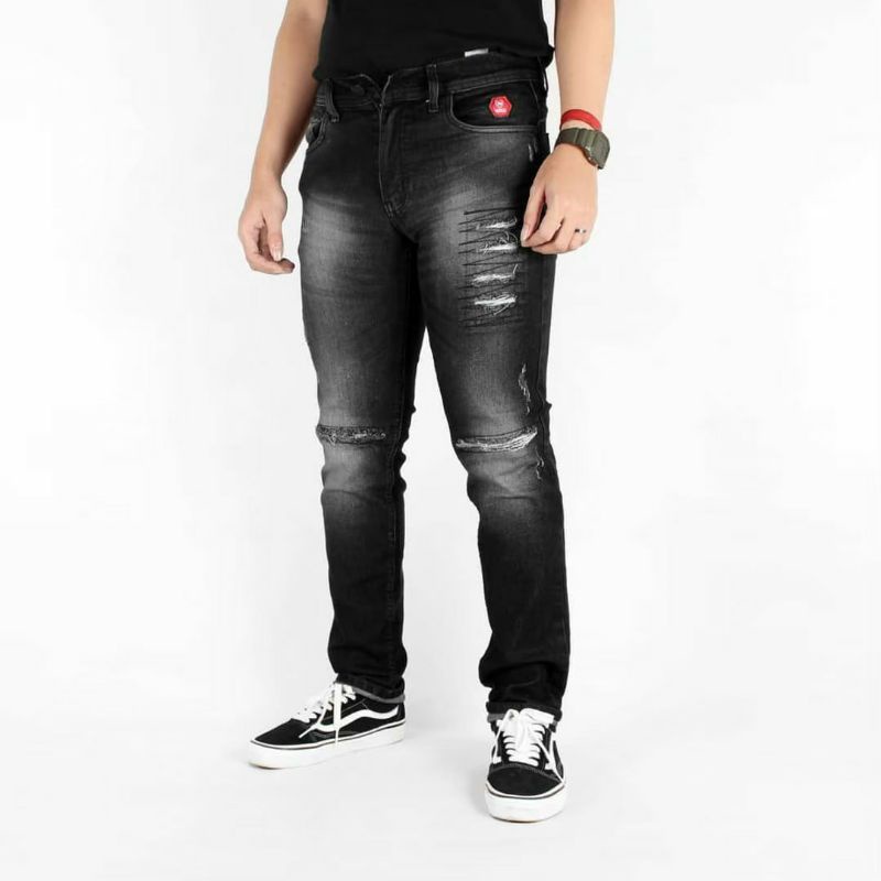 Celana Jeans Ripped/Sobek Scrub Pria/Cowok Hitam Scrub Ripped Jeans