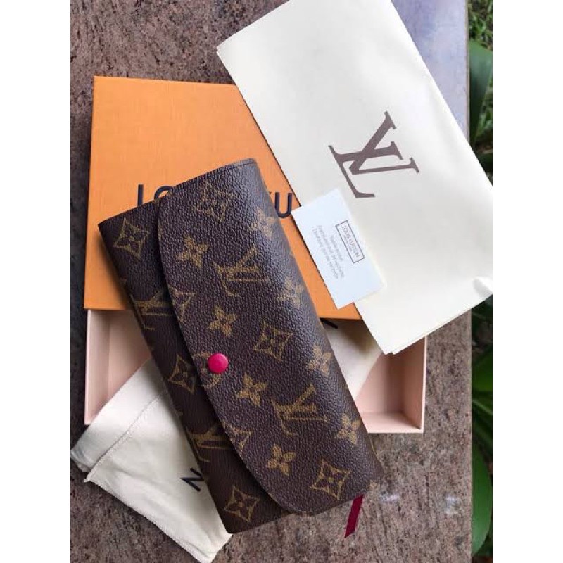 LV Emilie dompet