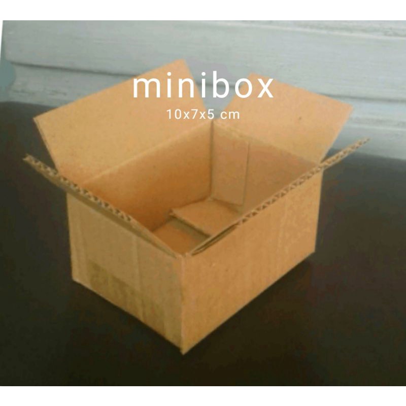 

kardus kecil Uk 10x7x5 cm peking