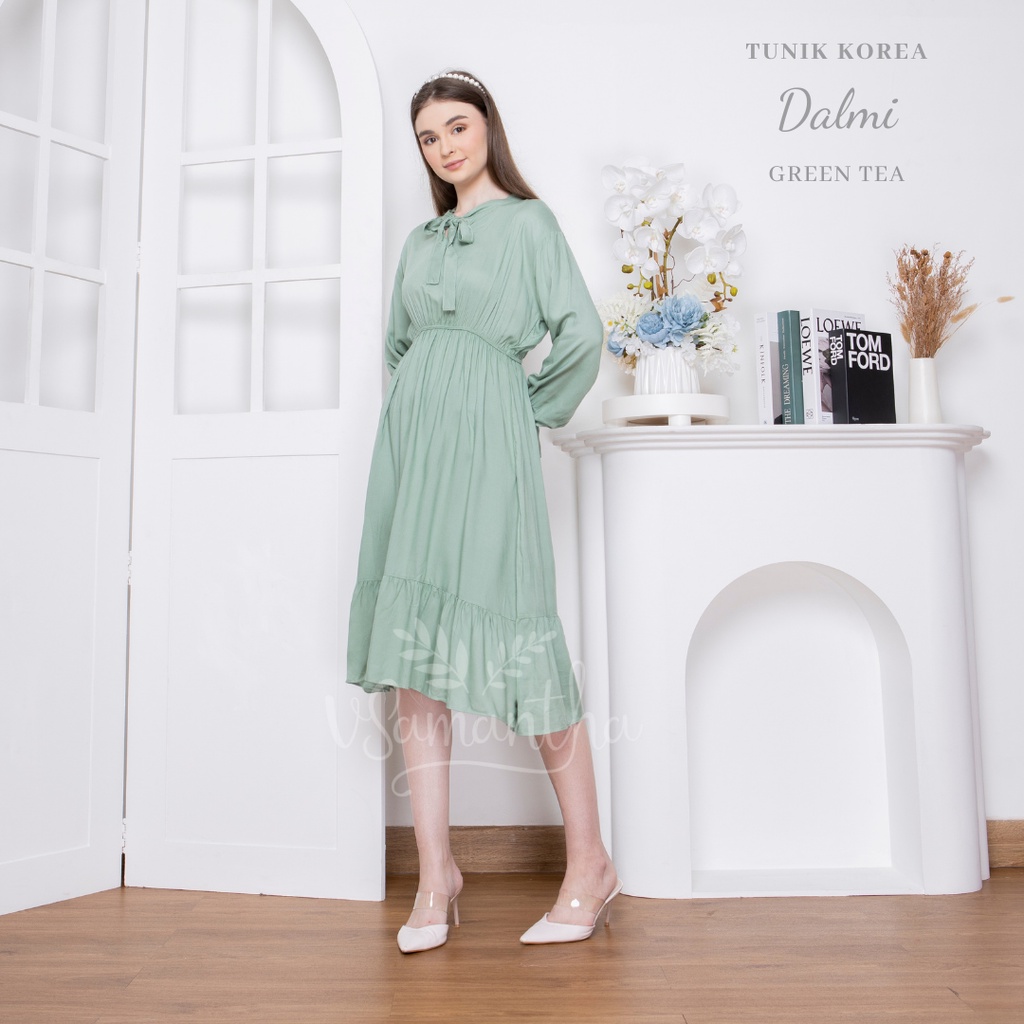 Tunik Muslim Polos Ruffle Motif Dalmi