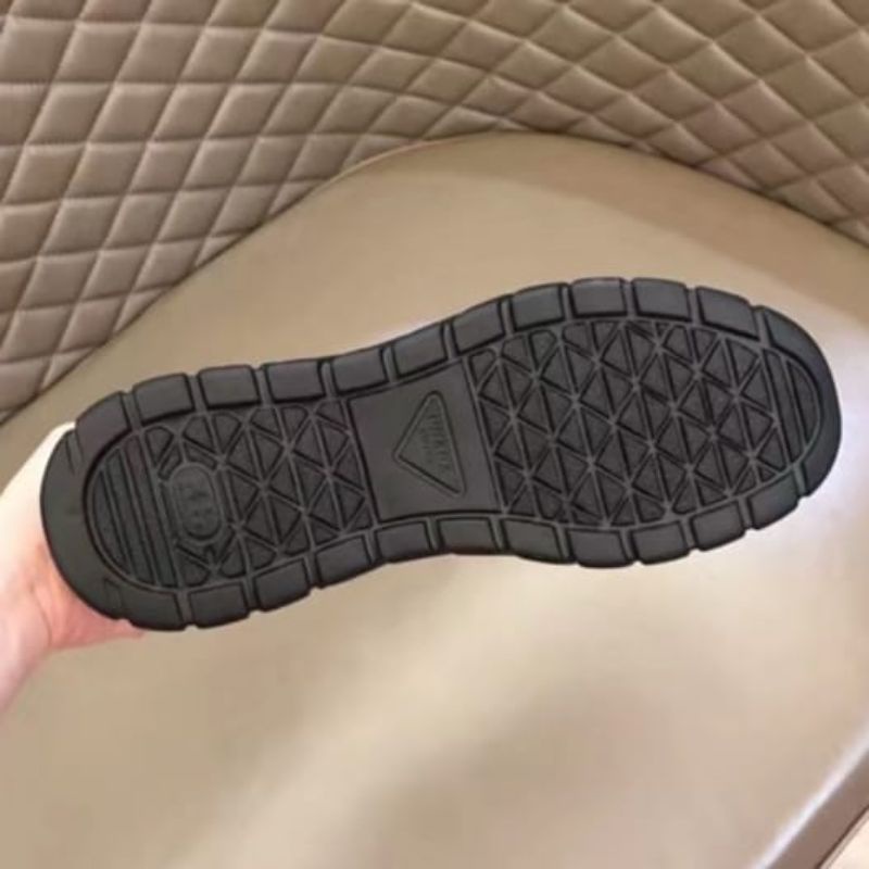 sepatu pria pr4da sneaker kulit hitam men shoes branded P1SHOES top cowok terbaru