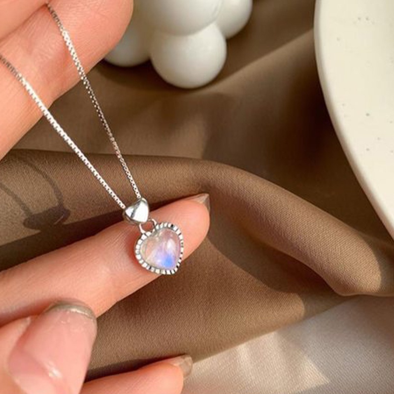 COD❤️Kalung Cinta Love Wanita Korean Fashion Necklace Moonstone Cinta Liontin Manik-manik Kalung Gelang Kecil Gaya Sederhana