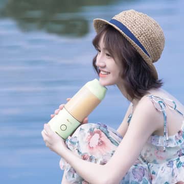 Blender portable bear 350ml / RECHARGEABLE BLENDER 350ML BEAR /  blender mini bear