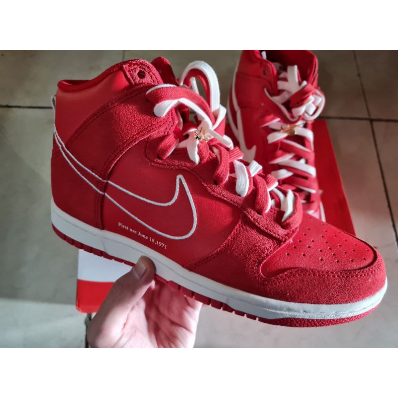 nike high dunk red