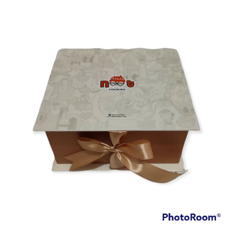 

Hard box custom uk 16,5x15x8 cm