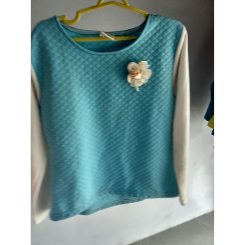 little m lengan panjang