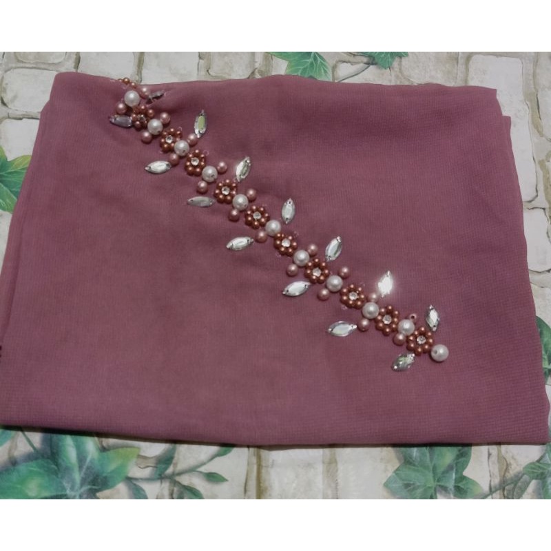SEGIEMPAT PAYET BANDO BELLA/HIJAB BANDO MUTIARA/KERUDUNG PAYET BELLA SQUERE-Lavender