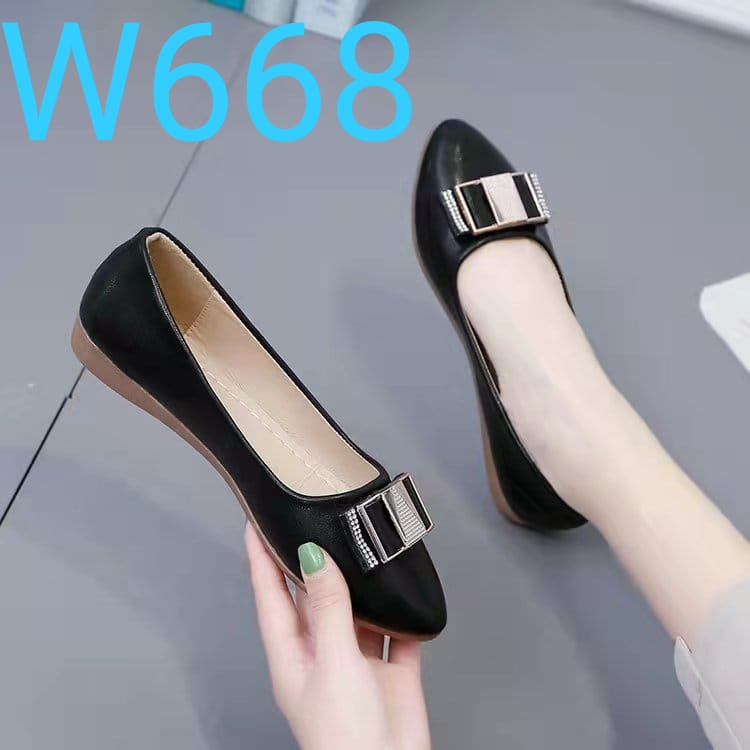 Flat shoes wanita W688