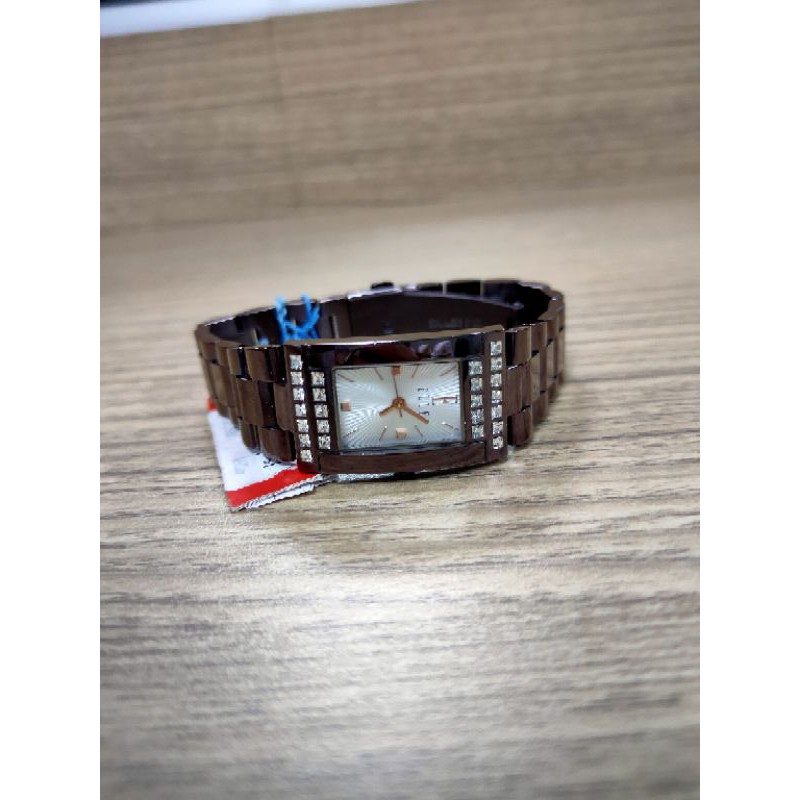 elle authentic watch