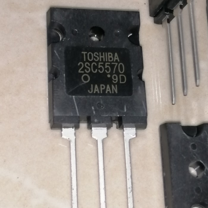 2SC5570 C5570 2SC 5570 Toshiba Power NPN Transistor 28A 1700V To-3pl