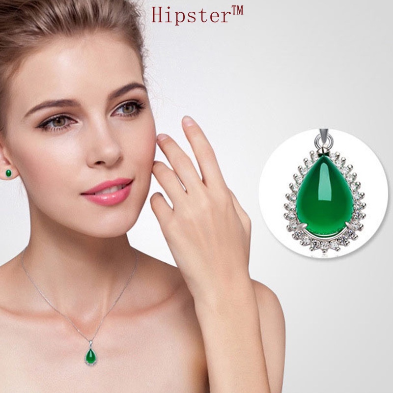 Best-Selling Elegant High-Grade Affordable Luxury Fashion Pear-Shaped Natural Emerald Diamond Pendant Necklace