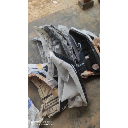 Sayap jialing bulus grand bulus grand sabit