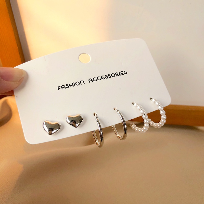 Set Anting Stud Desain Butterfly Heart Bow Flower Bahan Keramik Resin 17km Untuk Wanita-6