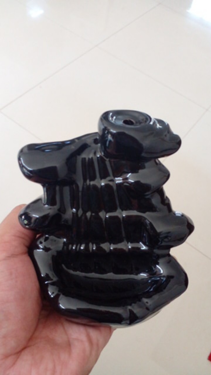 Tempat Dupa / Hiolo Hio Arus Balik Asap Ke Bawah Tebing