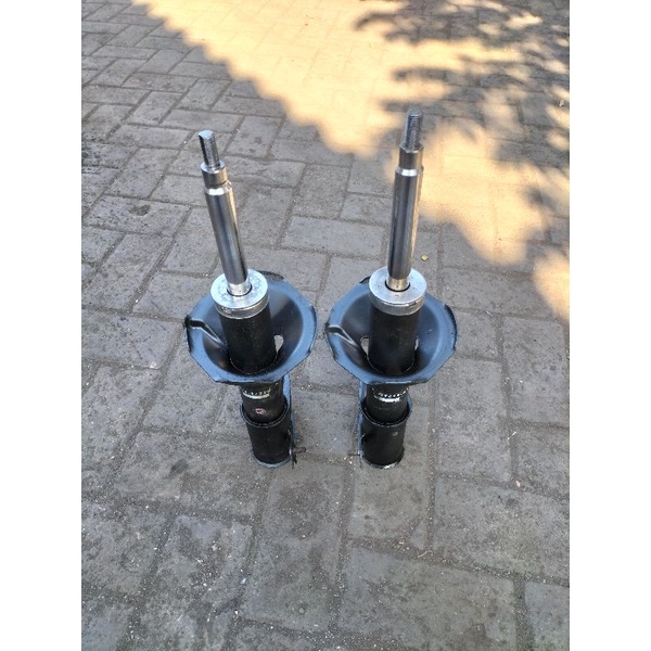 shockbreaker Daihatsu Taruna original