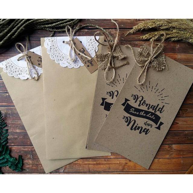 Undangan pernikahan rustic unik
