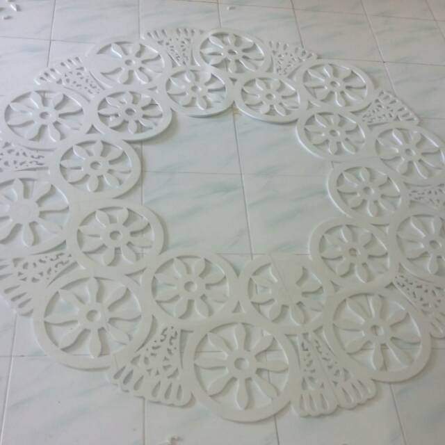 Pelaminan karet spon figura lingkaran