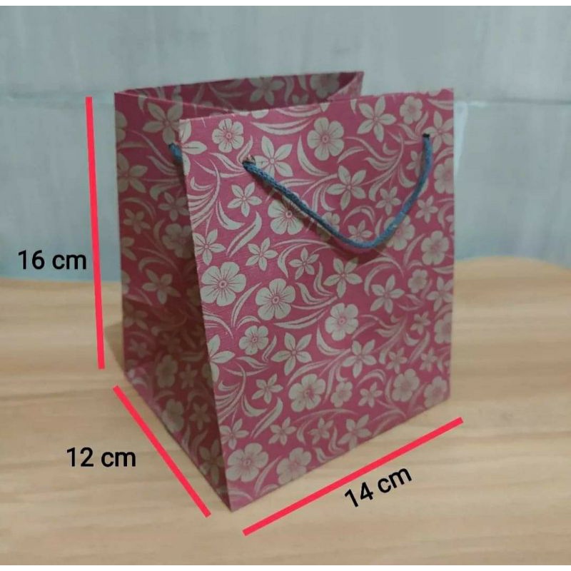 

Paper bag donut motif ukuran 14x12x16