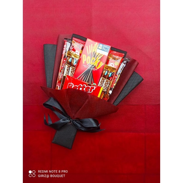 

Buket snack untuk hadiah hampers wisuda ulang tahun seminar proposal graduation