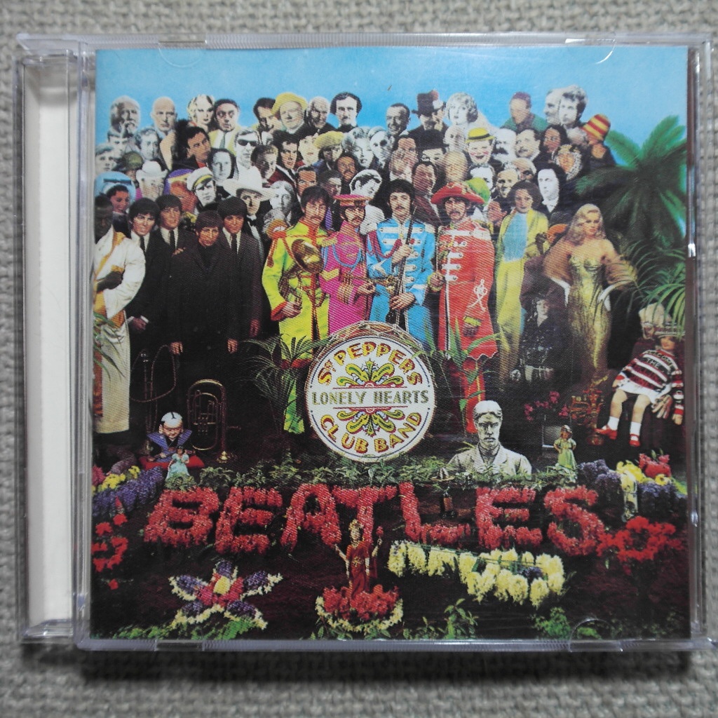 CD BEATLES - SGT PEPPERS LONELY HEARTS CLUB