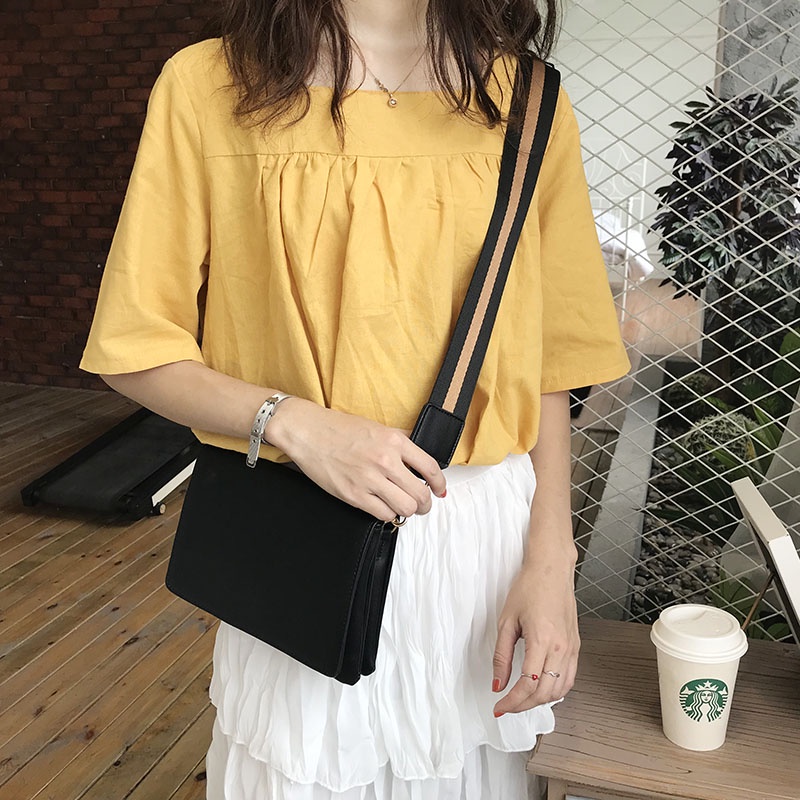 JANE - KOREAN SIMPLE SLING BAG WITH STRIPE STRAP / TAS SELEMPANG HITAM POLOS