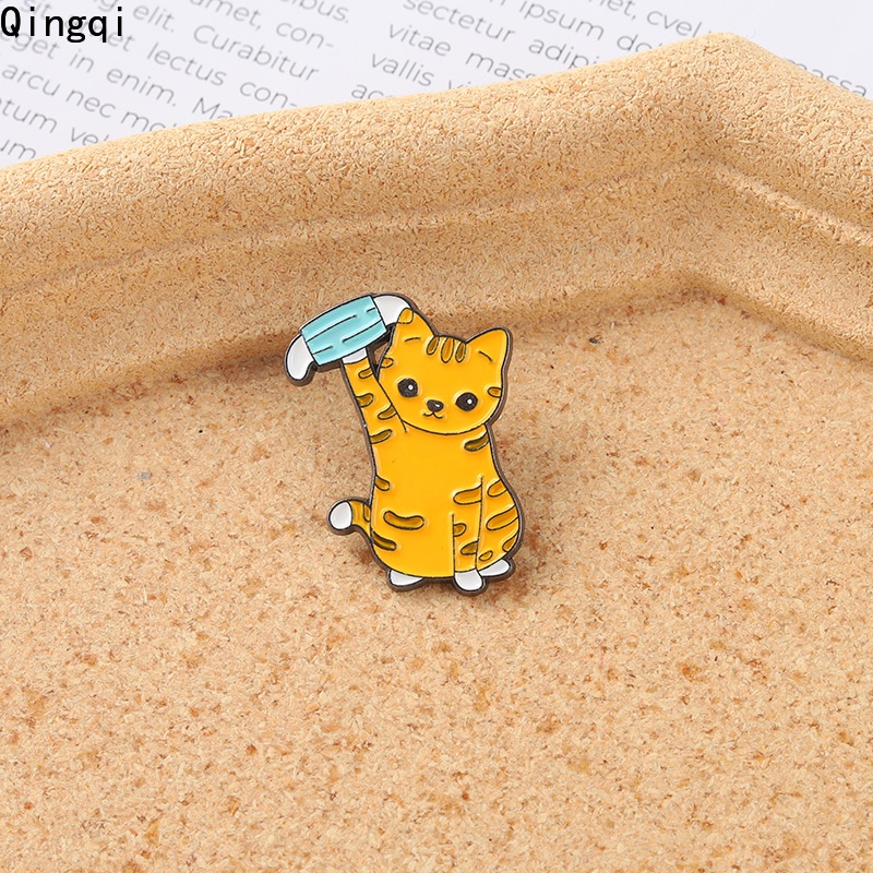 Bros Pin Enamel Bentuk Kartun Hewan Kucing Untuk Anak