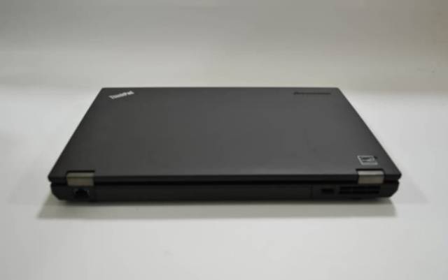 Laptop Lenovo Thinkpad T440p / i5 Gen4 / 4GB / 320GB / 14 inch / laptop second murah