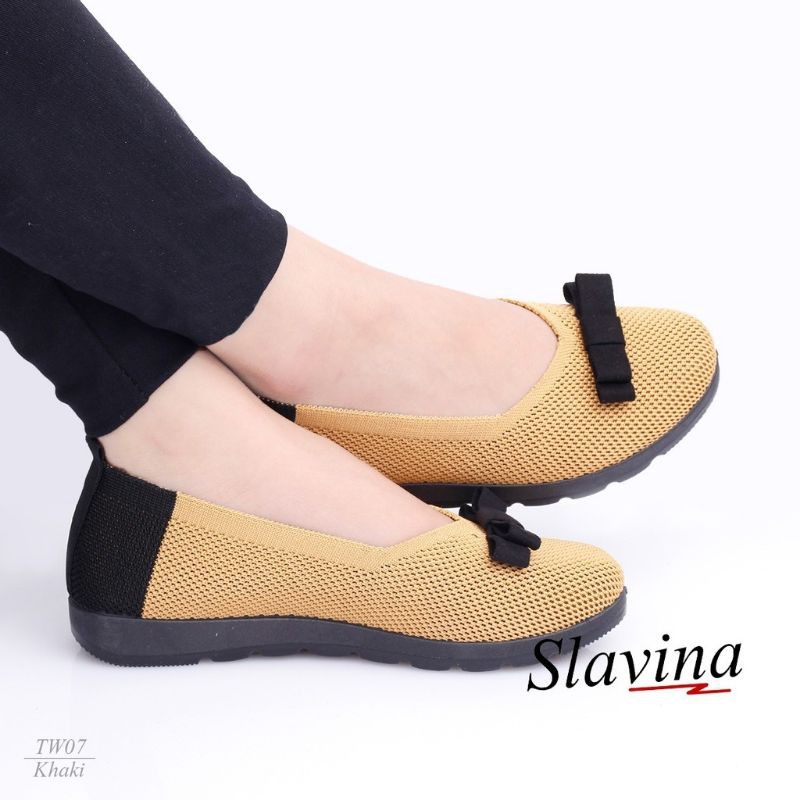 Sepatu Slavina Classic