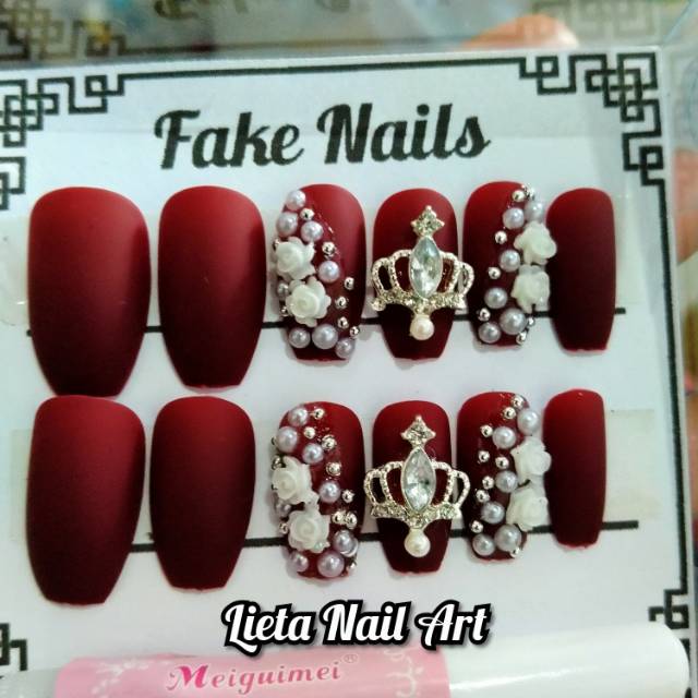 Kuku palsu pengantin 3D