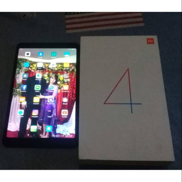 Mi Pad 4 (lengkap nominus) wifi only