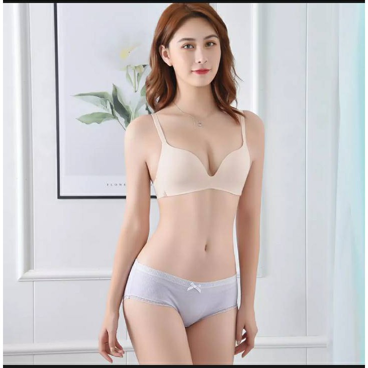 BEE - Celana Dalam Seamless Halus Cd Undies Pakaian Dalam Wanita 006