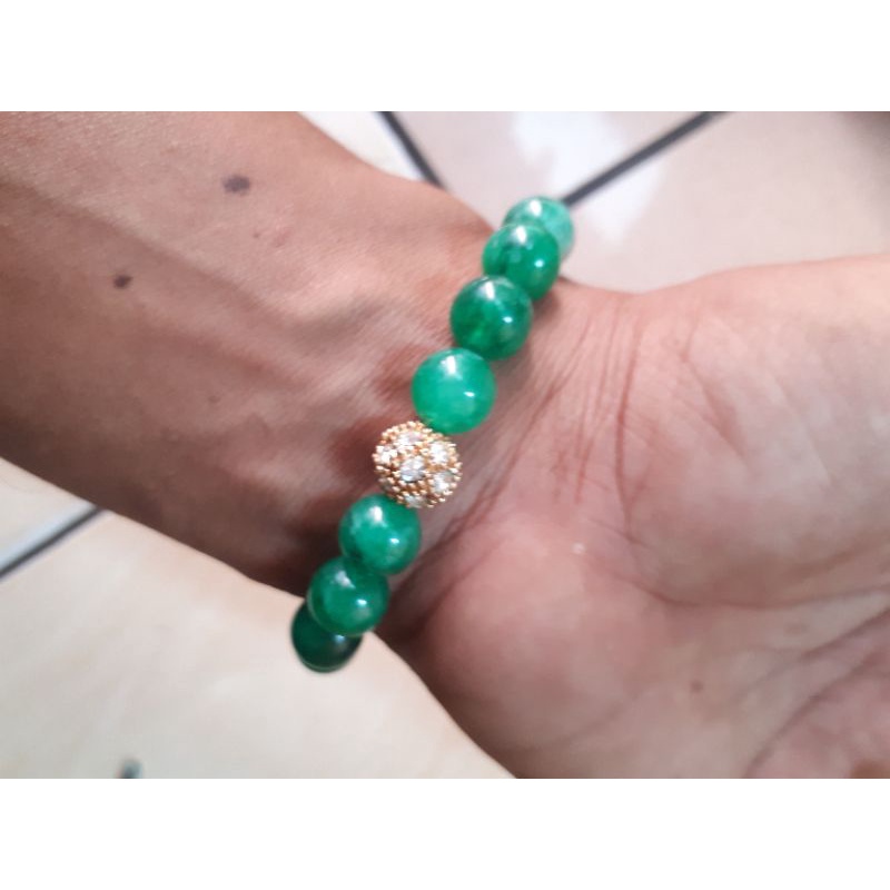 gelang batu giok 10 mm kombinasi emas tibet