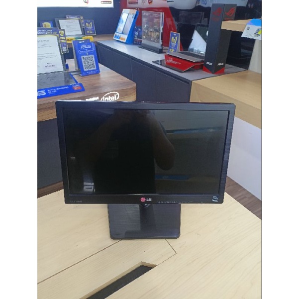 MONITOR LG 16 INCH LED TYPE 16EN33S