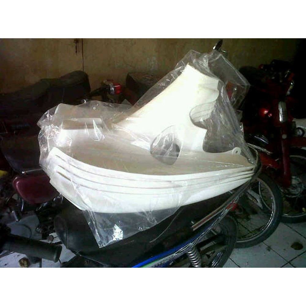 sayap honda c700 c800 supercub Limited