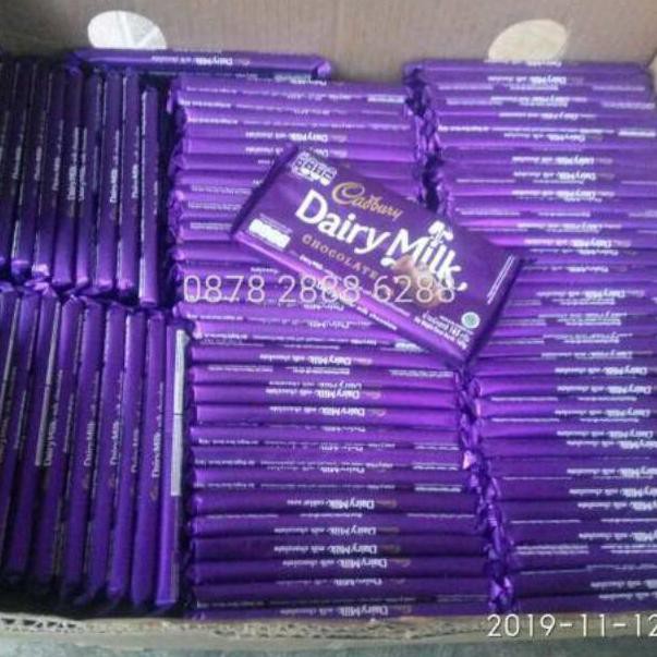 

Ju4laan CADBURY 165GR - COKELAT CADBURY DAIRY MILK 165 GRAM COKLAT CASHEW COOKIES 165 GRAd4 Bany4k,,