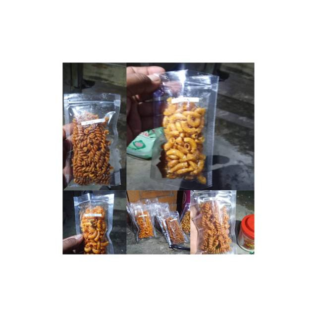 

Makaroni Kriuk Kriuk ngeuunahh
