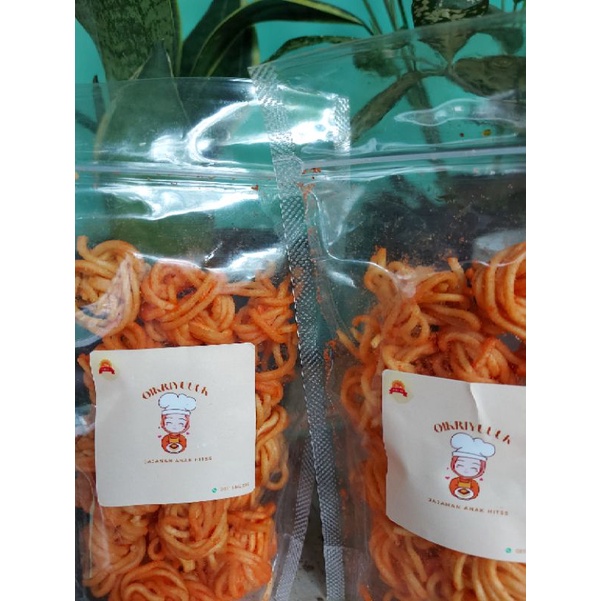 

Kerupuk pedas