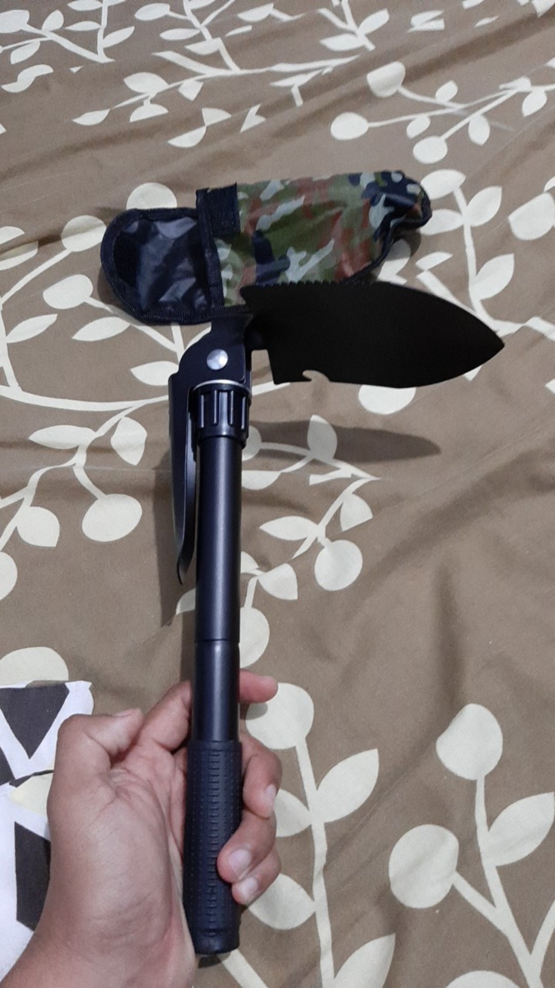 Sekop Lipat Mini Portable Junior Cangkul Pacul Gergaji Kopas Camping