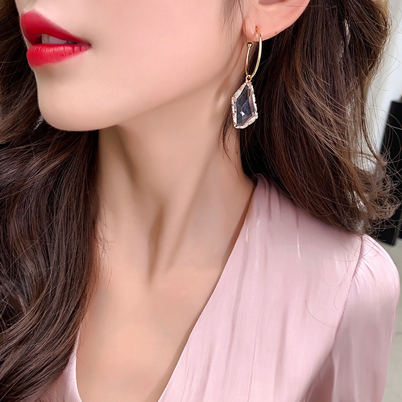 Anting 925 Silver Bentuk C-Ring Aksen Kristal Gaya Korea Untuk Wanita