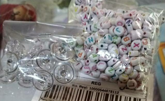 Kancing Hias Kristal Ukuran 24