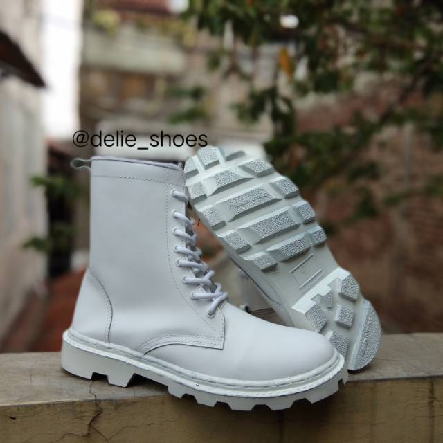 Sepatu pdl putih laskar paskibra