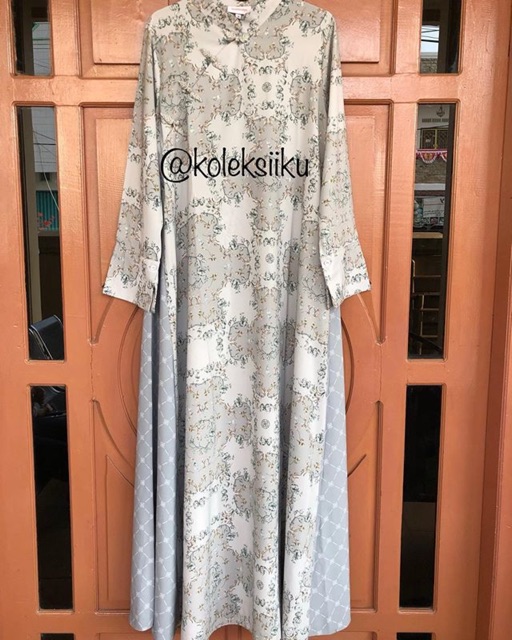 NEW Lingling Dress Blue Size M Ria Miranda